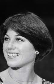 The 50 Most Iconic Hairstyles Of All Time Dorothy Hamill Haircut Dorothy Hamill Wedge Hairstyles
