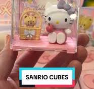 Unboxing Hello Kitty Sanrio Blind Boxes