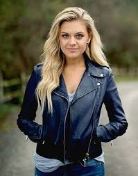 A Behind The Scenes Look At Kelsea Ballerini S Peter Pan Music Video Style Kelsea Ballerini Style Celebrities