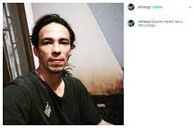 Namun sayangnya kebersamaan mereka hanya bertahan seumur jagung. 5 Potret Attila Syach Ayah Kandung Shaloom Razade Yang Jarang Disorot Matamata Com