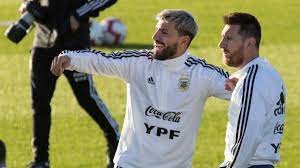 Suscribite y deja un me gusta para más contenido!! Fc Barcelona Holt Mancity Legende Sergio Aguero Zeichen Fur Verbleib Von Lionel Messi Eurosport