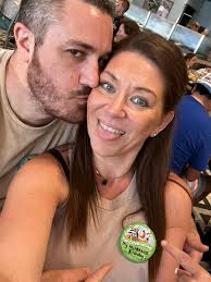 What are romantic things to do at Disneyland and California Adventure?