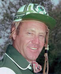 Somebeachsomewhere and Cantab Hall yearlings may be value plays this fall