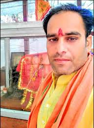 Top Pandits For Lakshmi Kubera Homa in Line No 7, Haldwani near me