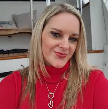 Congratulations to our Michigan team for their grand opening a brand NEW  Cellular Sales store in Livonia, Michigan! Click the link in our bio to  find a Cellular Sales store near you.