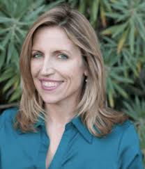 Ep. 26 Comedians Danielle Koenig and Laurie Kilmartin Join Me LIVE!