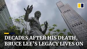 Il y a principalement trois attitudes qui vont vous aider à ce niveau. Pres De 50 Ans Apres Sa Mort Les Arts Martiaux Et La Philosophie De Bruce Lee Influencent Toujours La Vie South China Morning Post Fr24 News France