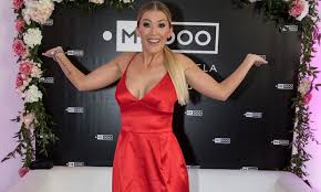 Pamela hódi was born on october 9, 1988 in maglód, hungary. Nem Korai Ez Meg Igy Sminkeli Magat Hodi Pamela Kislanya Ripost