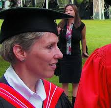 interfaces Text Fall 04 16p