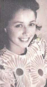 Ruth Cashman's Instagram, Twitter & Facebook