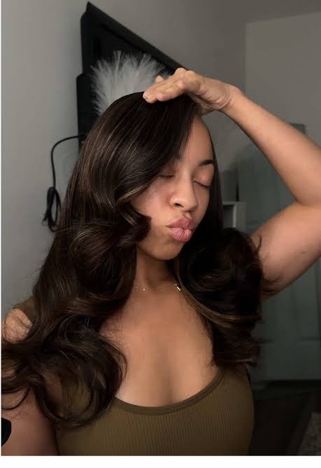 Quick Weave Tutorial: Side Part with Curls and Highlights