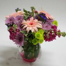 Pst on june 25, 2009, at the age of 62, at saint john's health center in santa monica, california, with o'neal and stewart by her side. Flowers Delivery Santa Monica Farrahs Florist