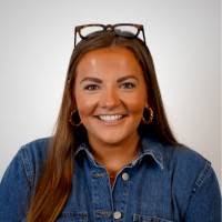 1100+ profils pour “Bobak”