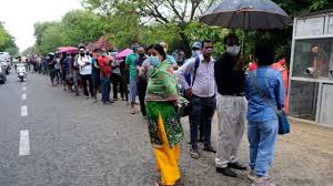 Perkara ini boleh diandaikan oleh dukun melalui mimpi, dimana ramalan akan diberi oleh dukun tersebut. Covid Di India Tiga Hari Perjuangan Sebuah Keluarga Di India Menyelamatkan Nyawa Sang Ayah Bbc News Indonesia