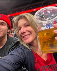 Donna Marshall (@bedhead.productjunkie) • Instagram photos and videos