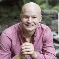 Laurel Statz's Instagram, Twitter & Facebook