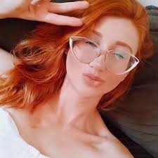 Lucia Kaminski's Instagram, Twitter & Facebook