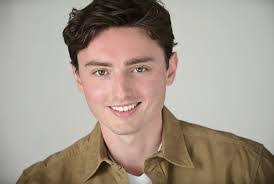 Justin Cupp's Instagram, Twitter & Facebook