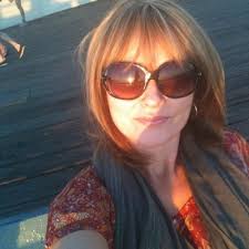 Paulette Barlow (@Hinda_Burgandy)