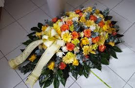 Onoranze Funebri Naof Di Biondi Cuscino Di Fiori Funerale Fiori Cuscini Funerale