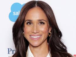 Only Meghan Markle Can Make the No-Mascara Trend Look This Glamorous — See  Photos