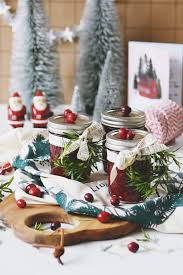 Spekulatius schenken dem brotaufstrich den weihnachtlichen touch. Rezept Fur Weihnachtliche Cranberry Marmelade Mit Rosmarin Zimt