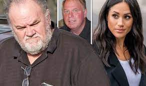 Just days before her father, thomas markle, walks her down the aisle of st. Meghan Markle Owes Her Father A Big Moral Debt Duchess Brother Claims Royal News Express Co Uk
