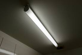 キッチン 蛍光 灯 カバー 外し 方