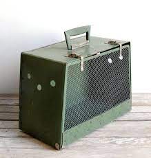 Vintage Mid Century Pet Carrier Pet Carriers Vintage Mid Century Pets