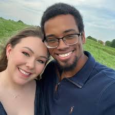 Who would win in a fight between Kingdom Come Superman and Omni Man?