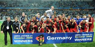 25 ответов 103 ретвитов 596 отметок «нравится». Em 2021 Das Sind Die Gegner Der Deutschen U 21 Nationalmannschaft Kicker