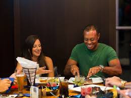 He Even Has His Own Restaurant In Jupiter After Years Of Meals On The Road He Decided To Bring His Vision Of An Elevated Sports Bar T Tiger Woods Tiger Life
