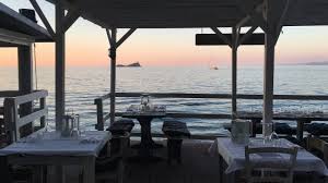 Maybe you would like to learn more about one of these? Dalla Versilia All Argentario 10 Ristoranti Dove Mangiare Con I Piedi Nella Sabbia La Repubblica