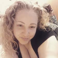 Sherri Hebert's Instagram, Twitter & Facebook