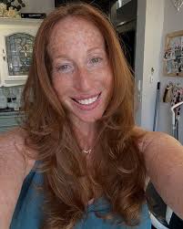 Sorry about the jump scare with the last photo, but you guys had to see how  bad those ends were!!!! @hairby.jaye you always do the best job! If you  guys love the