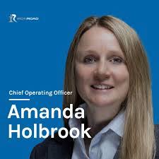 Amber Olinger's Instagram, Twitter & Facebook