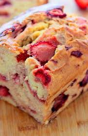 Gluten Free Strawberry Cake Bread Savvy Naturalista Gluten Free Strawberry Cake Gluten Free Sweet Gluten Free Sweets