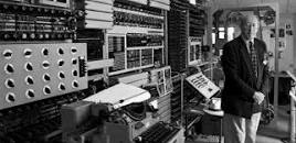 Resultado de imagen de quien invento el primer ordenador