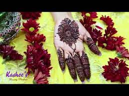 Minal was also there to have kashee's signature mehendi. Kashee S Signature Mehndi Youtube