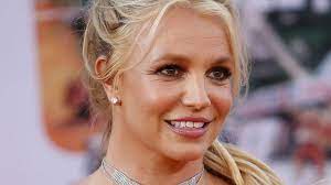 July 16, 2018 britney spears unveils her new unisex fragrance, prerogative view the original image. Vormundschaft Warum Darf Britney Spears Nicht Selbst Entscheiden