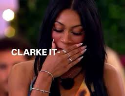 Antoni from Queer Eye reacts to seeing a corgi