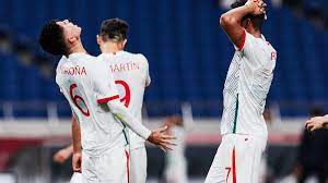 Por ello, en goal te traemos el calendario completo de la selección de méxico en tokio 2021, con todos sus partidos, fechas y horarios para ver dichos compromisos. Gy4pvdrauf4unm