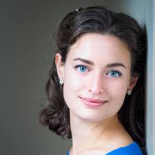 Olivia Brett (Soprano)