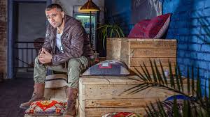 Antwerp based clothing label arte antwerp is a premium menswear brand with a streetwear soul. Der Film Veteran Bei Arte