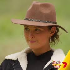 Tess Brookman (@tess.brookman) • Instagram photos and videos