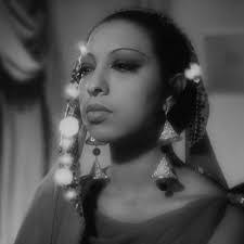 Sharonda Stevenson's Instagram, Twitter & Facebook