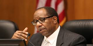 Larry Hardaway's Instagram, Twitter & Facebook