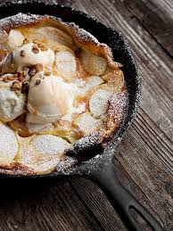 Caramel Apple Dutch Baby Not Familiar With Dutch Baby But Now I Want It Desserts Eat Dessert Dessert Recipes