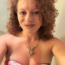 Hi Everyone, are we best taking JMD or US dollars ?