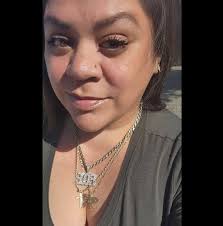 Gloria's cakes strawberry banana bavarian creme filling